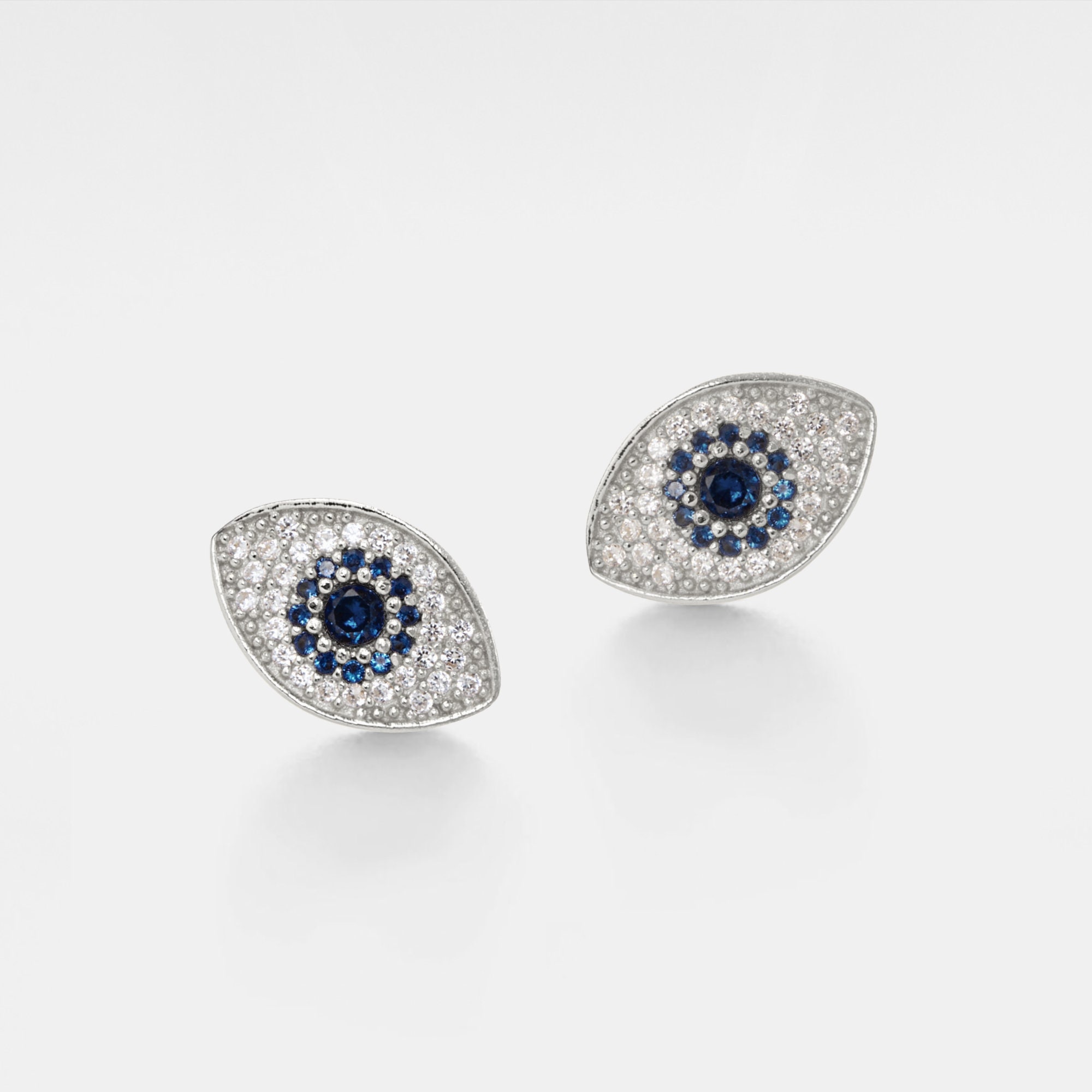 Marquise-shaped earrings